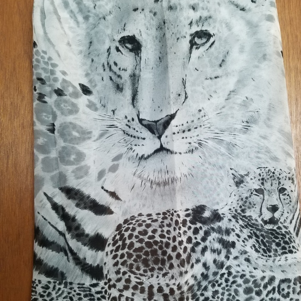 Glentex Animal Print Scarf Large Gray Black Polyester